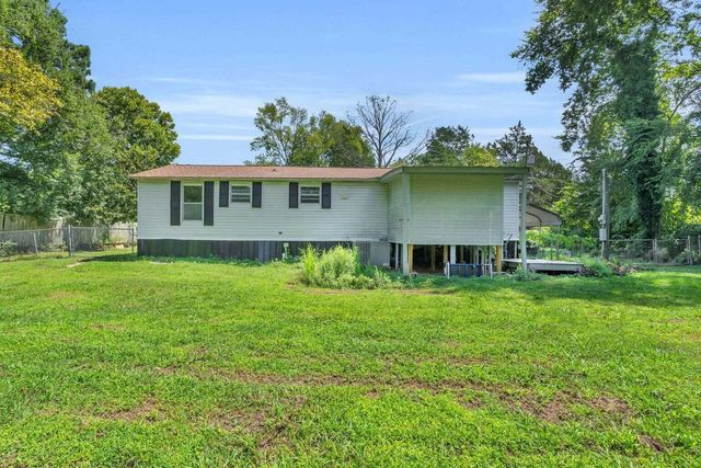 183 Mcdonald Drive, Rossville, GA 30741