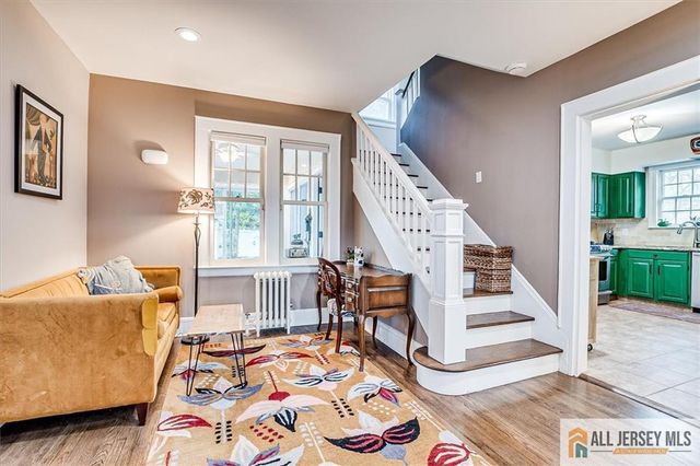 607 S 1st Avenue, Highland Park, NJ 08904