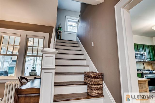 607 S 1st Avenue, Highland Park, NJ 08904