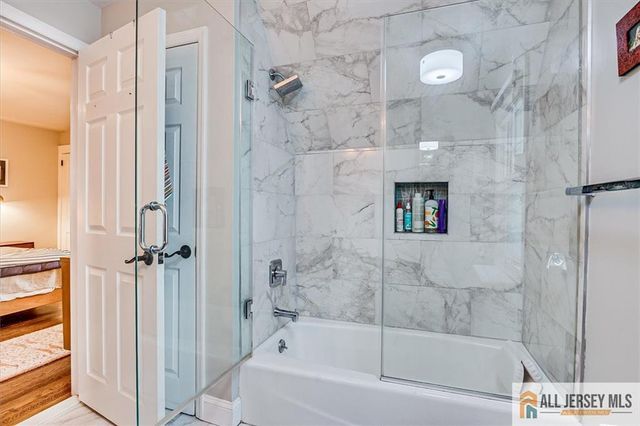 607 S 1st Avenue, Highland Park, NJ 08904