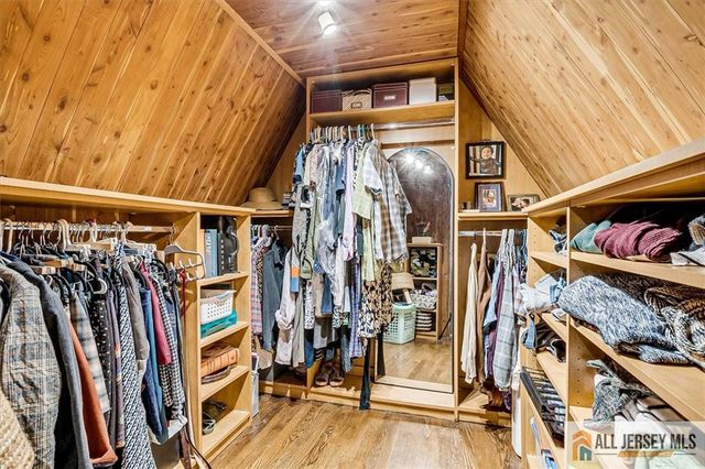 607 S 1st Avenue, Highland Park, NJ 08904