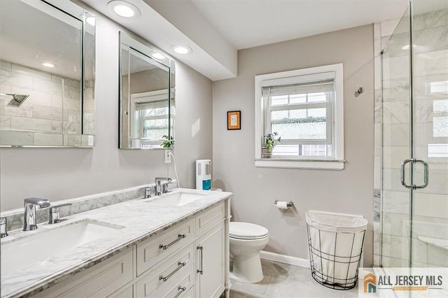 607 S 1st Avenue, Highland Park, NJ 08904