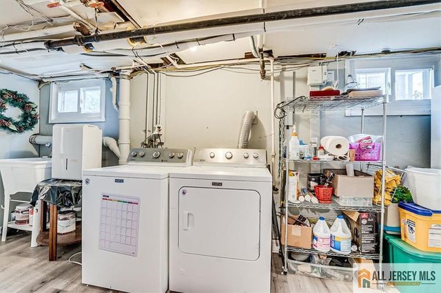 607 S 1st Avenue, Highland Park, NJ 08904