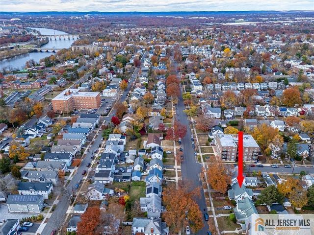 607 S 1st Avenue, Highland Park, NJ 08904