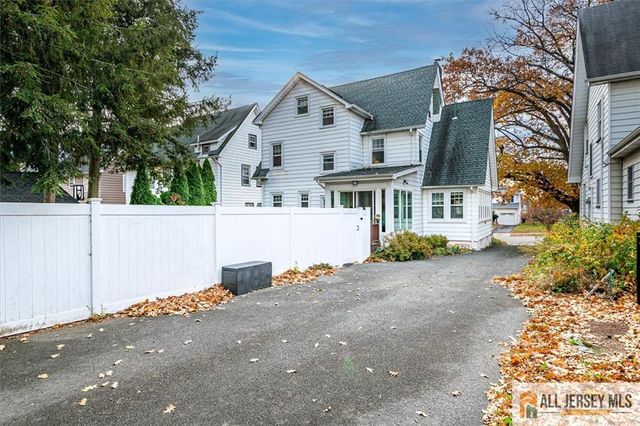 607 S 1st Avenue, Highland Park, NJ 08904