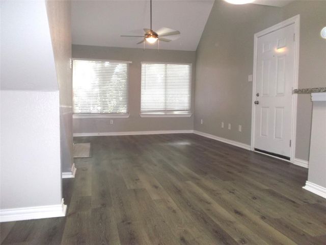 9819 Walnut Street 203, Dallas, TX 75243