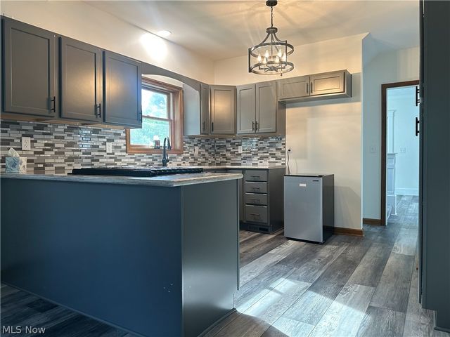 78 Helen Avenue, Niles, OH 44446