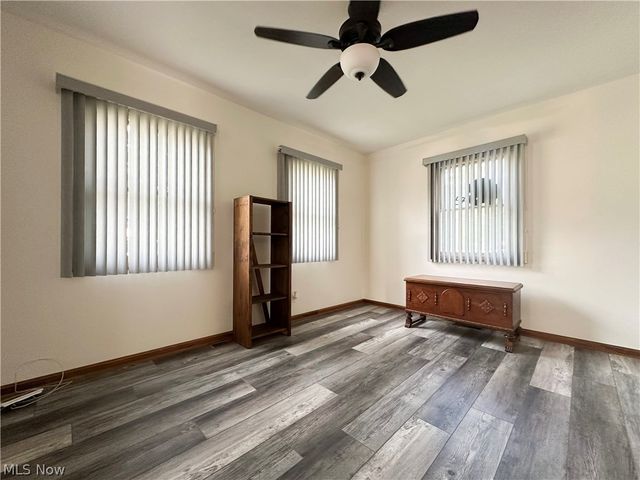 78 Helen Avenue, Niles, OH 44446