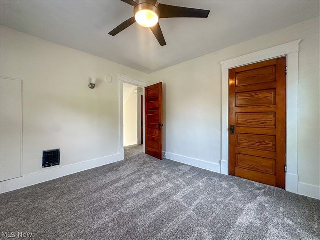 78 Helen Avenue, Niles, OH 44446