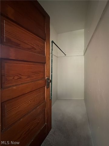 78 Helen Avenue, Niles, OH 44446