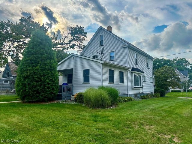78 Helen Avenue, Niles, OH 44446