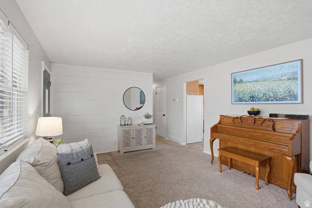 2023 W FRIAR WAY, West Jordan, UT 84084