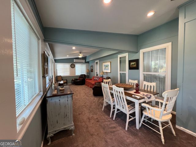 206 Woodlawn Drive, St. Marys, GA 31558