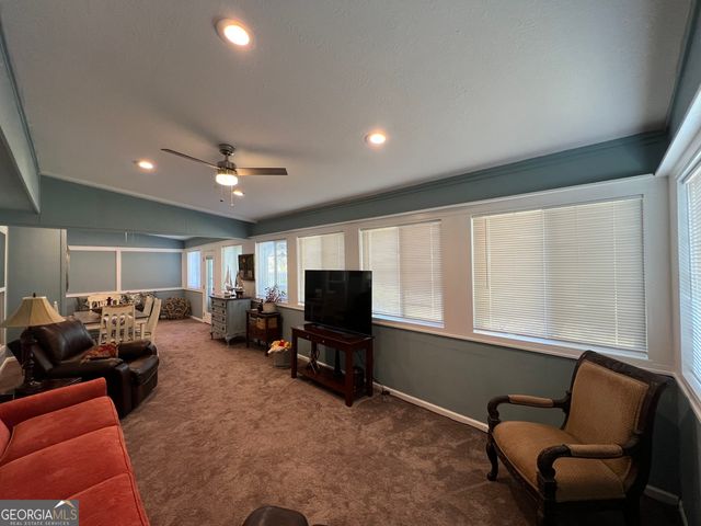 206 Woodlawn Drive, St. Marys, GA 31558