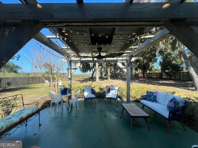 206 Woodlawn Drive, St. Marys, GA 31558