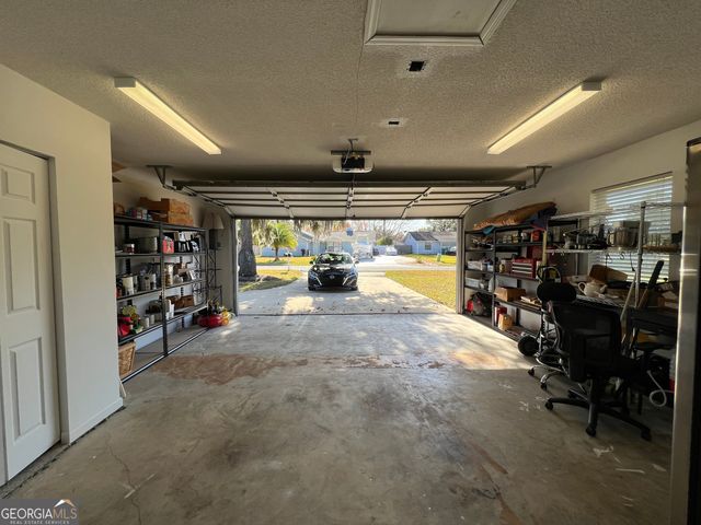 206 Woodlawn Drive, St. Marys, GA 31558