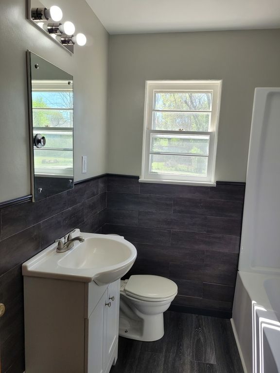 Image 19 of property listing at 507 N 12th Street, Mt Vernon, IL 62864