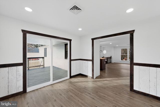 102 VALLEY GREEN DR, Coatesville, PA 19320