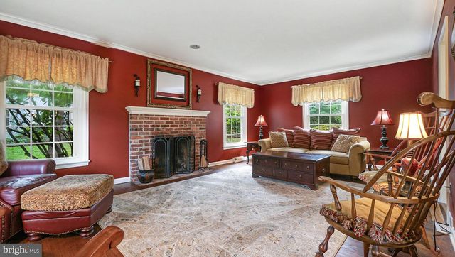 176 GWYNEDD MANOR RD, North Wales, PA 19454