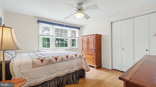176 GWYNEDD MANOR RD, North Wales, PA 19454