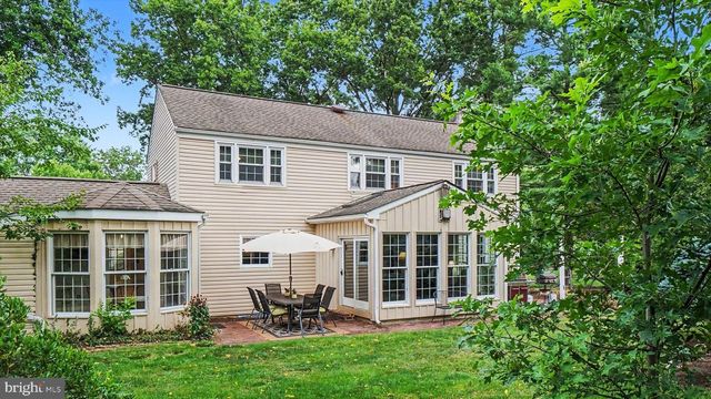 176 GWYNEDD MANOR RD, North Wales, PA 19454