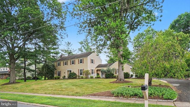 176 GWYNEDD MANOR RD, North Wales, PA 19454
