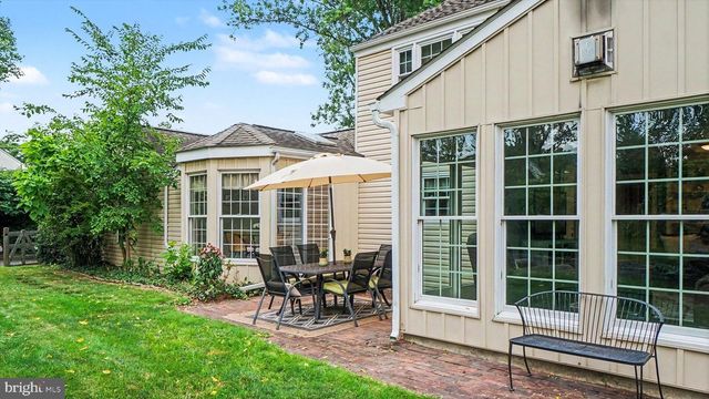 176 GWYNEDD MANOR RD, North Wales, PA 19454