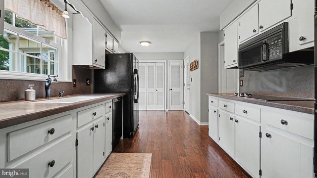 176 GWYNEDD MANOR RD, North Wales, PA 19454