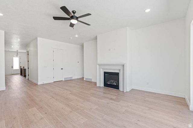 907 CREST DALE LN, Santaquin, UT 84655
