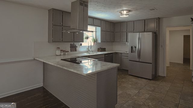 135 Dixie Lane, Covington, GA 30014