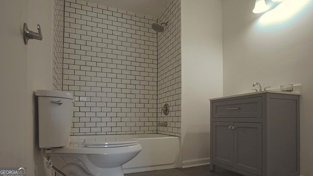 135 Dixie Lane, Covington, GA 30014