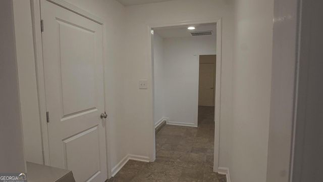 135 Dixie Lane, Covington, GA 30014