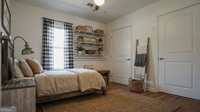 135 Dixie Lane, Covington, GA 30014