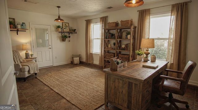 135 Dixie Lane, Covington, GA 30014