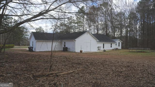 135 Dixie Lane, Covington, GA 30014