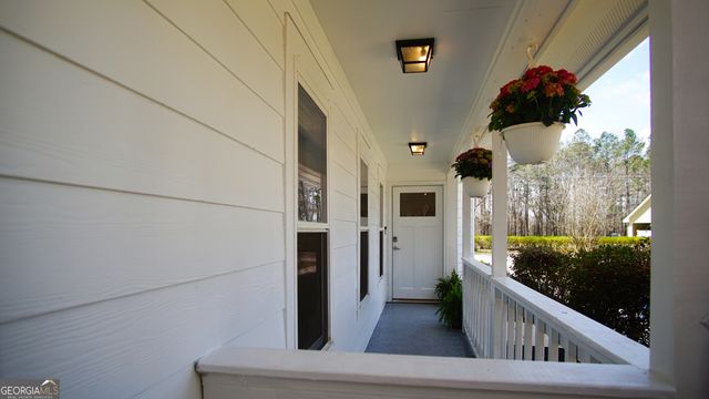 135 Dixie Lane, Covington, GA 30014