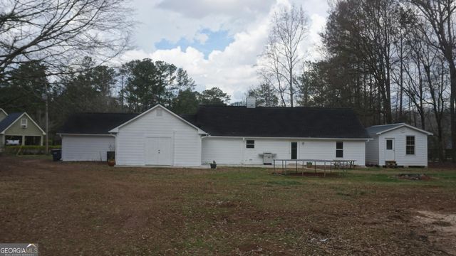 135 Dixie Lane, Covington, GA 30014