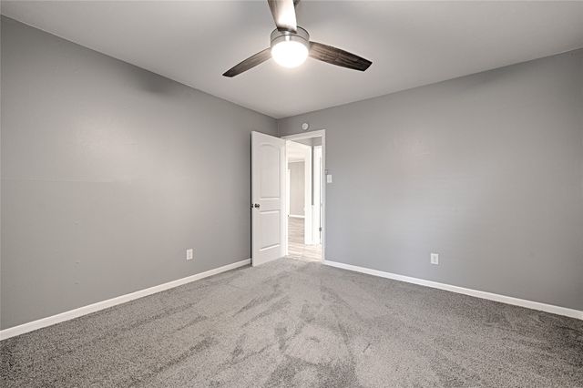 540 Edgewood Avenue, Corsicana, TX 75110