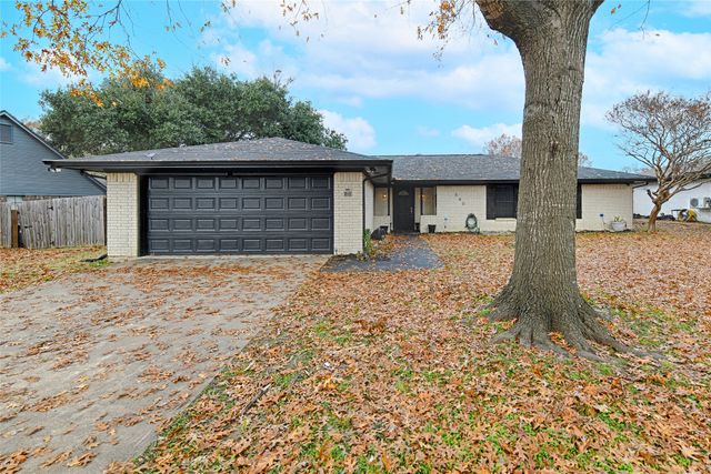 540 Edgewood Avenue, Corsicana, TX 75110