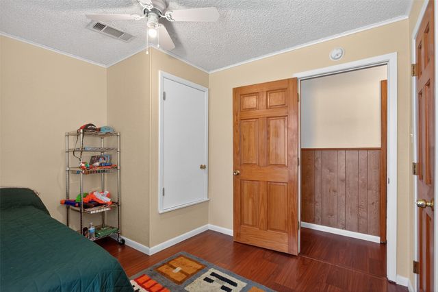 7701 Buck Street, North Richland Hills, TX 76182