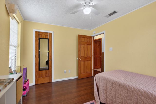 7701 Buck Street, North Richland Hills, TX 76182