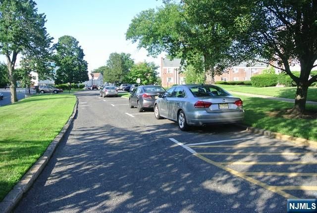 4B Elmwood Court 4B, Elmwood Park, NJ 07407