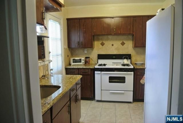 4B Elmwood Court 4B, Elmwood Park, NJ 07407