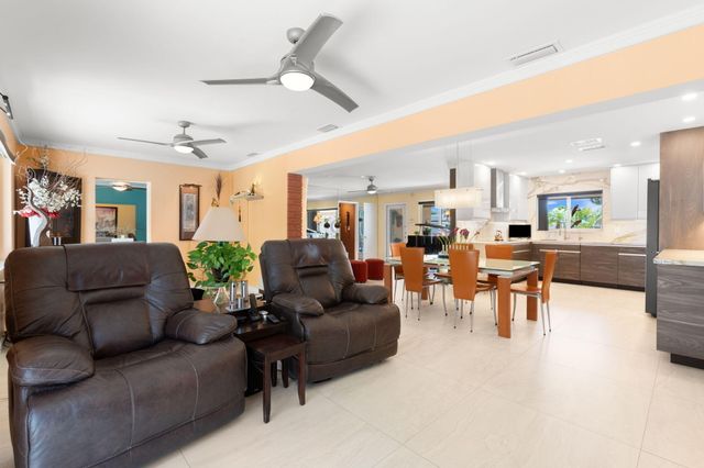 1108 NW 29th Court, Wilton Manors, FL 33311