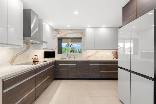 1108 NW 29th Court, Wilton Manors, FL 33311