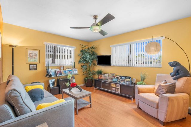 1108 NW 29th Court, Wilton Manors, FL 33311