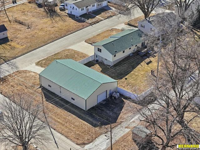 812 8th Avenue, Nebraska City, NE 68410