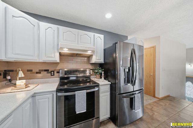 812 8th Avenue, Nebraska City, NE 68410