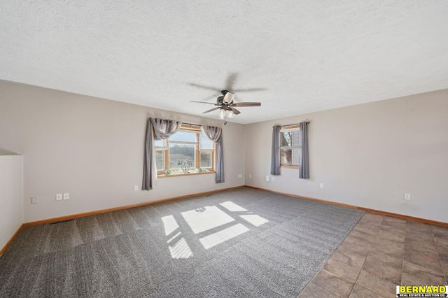 812 8th Avenue, Nebraska City, NE 68410