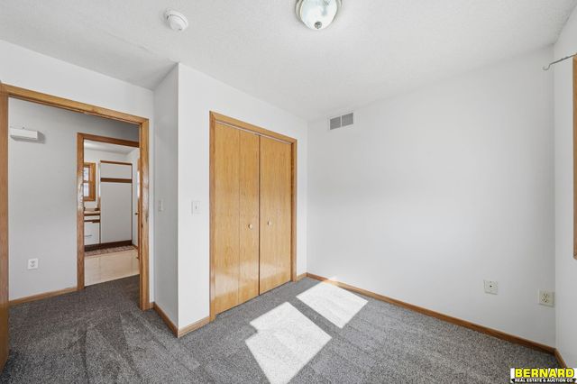 812 8th Avenue, Nebraska City, NE 68410